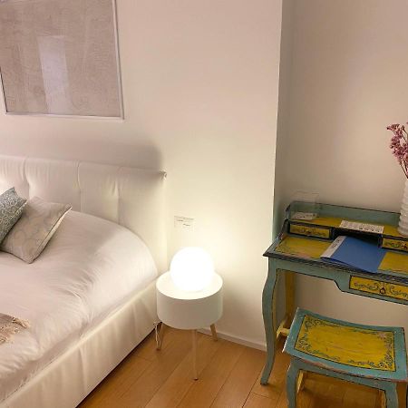Repubblica One Room Apartment มิลาน ภายนอก รูปภาพ