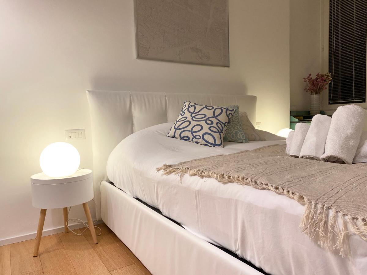 Repubblica One Room Apartment มิลาน ภายนอก รูปภาพ